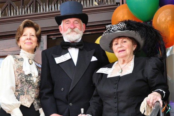 Dressed in attire of the era, locals play the part of Louisa James, Andrew Carnegie and Cecelia Blackburn.