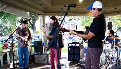 perform at Paso Robles concerts in the park