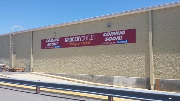 Grocery outlet