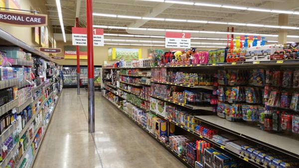 Grocery outlet interior