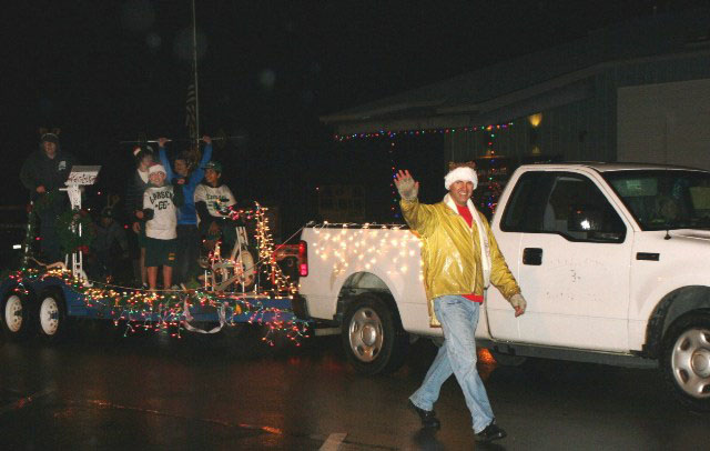 San Miguel Christmas Lights Parade & Crafts Faire, San Miguel, Lillian Larsen school. Almond Acres Academy