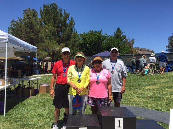 Pickleball Mixed Doubles 3.0 Medal Winners