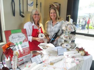 Janell Dusi (right) of J. Dusi Vineyards and her cousin chocolatier Gina Marie
