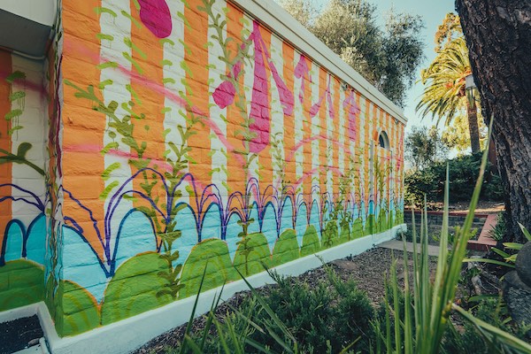 San Luis Obispo Museum of Art unveils outdoor mural ‘Pacificaribbean’
