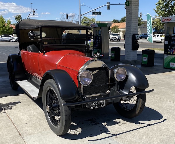Classic cars built before 1925 visit Paso Robles