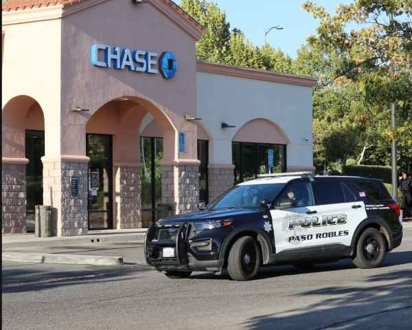robbery chase bank paso robles