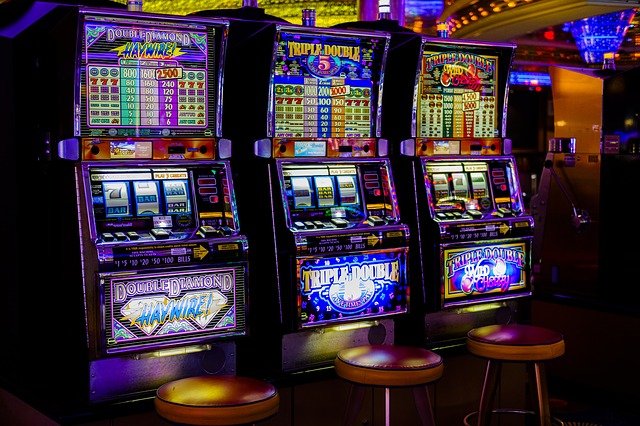 How to Win at Pokies Online