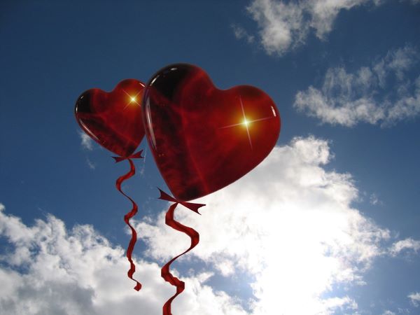PG&E reminds customers to secure Valentine's Day balloons