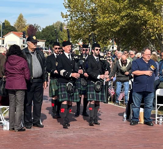 Central Coast Pipe and Drum at Faces