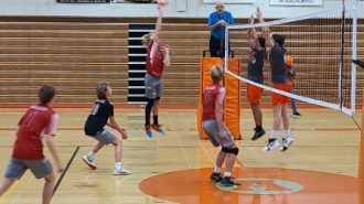 Bearcats triumph over Greyhounds in Ocean League volleyball opener