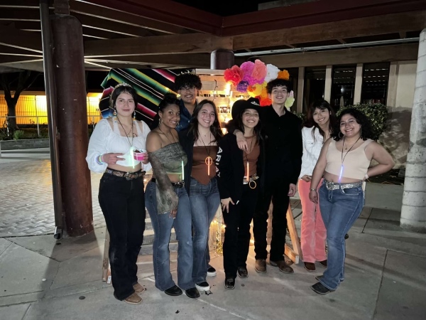 Students celebrate Latino culture at 'baile'