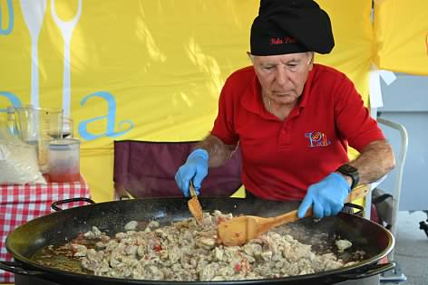 Pinot and Paella festival to donate proceeds to youth arts center