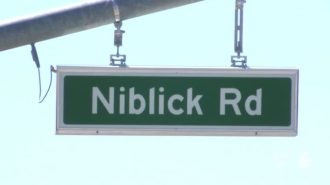 niblick road sign