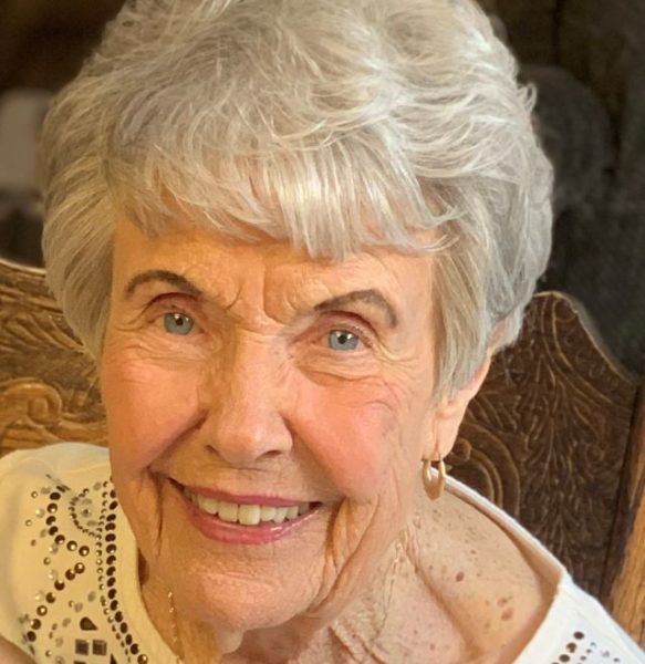 Obituary of Karla Newbold Collinsworth, 94