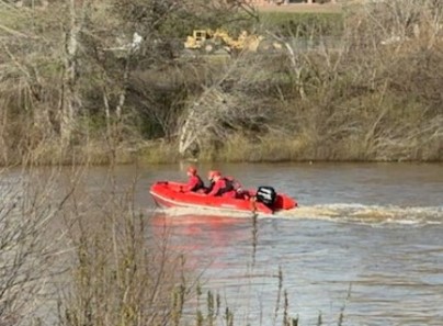 Crews conduct rescue boat training session along the Salinas River