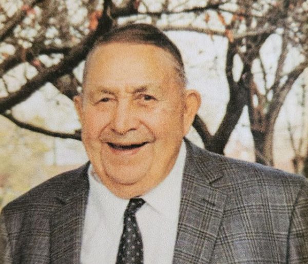 Obituary of Kenneth 'Smoke' Johnson, 89